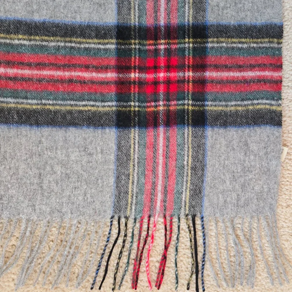 NEW Subtle Luxury 100% Wool Tartan Plaid Wrap Cape